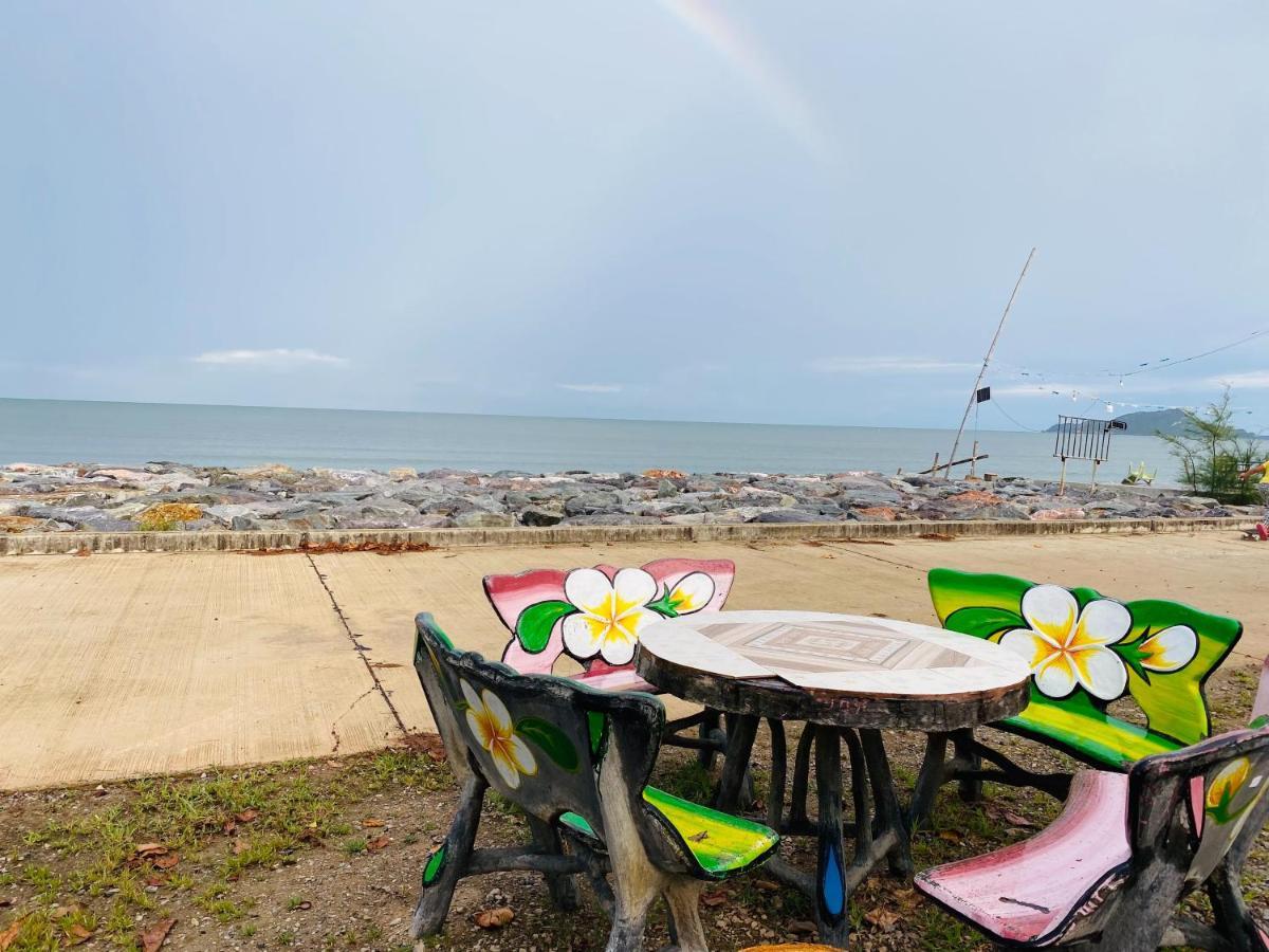 Pranmanee Beach Resort Sam Roi Yot Ngoại thất bức ảnh